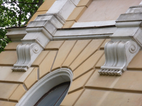 Romāncements un saderīgas saistvielas ēku restaurācijā